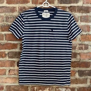 Ambercrombie Short Sleeve Tee